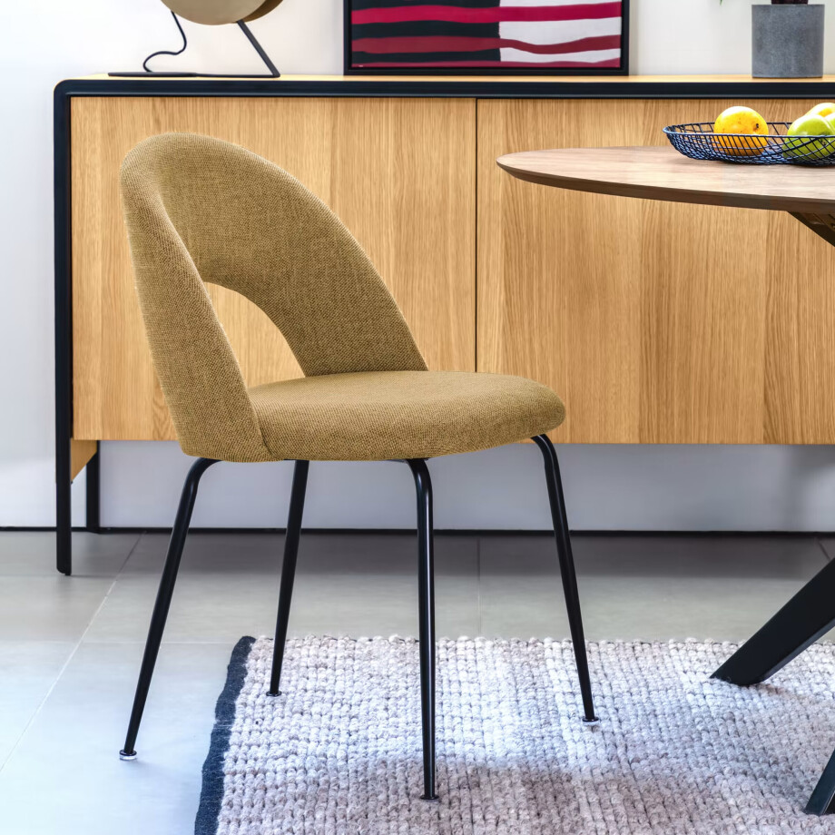 Kave Home Eetkamerstoel 'Mahalia' kleur Mosterdgeel Kave Home Eetkamerstoel 'Mahalia' kleur Mosterdgeel afbeelding 1