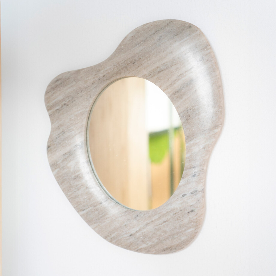 By-Boo Organische Spiegel 'Muna' Marmer, 47 x 40cm afbeelding 1