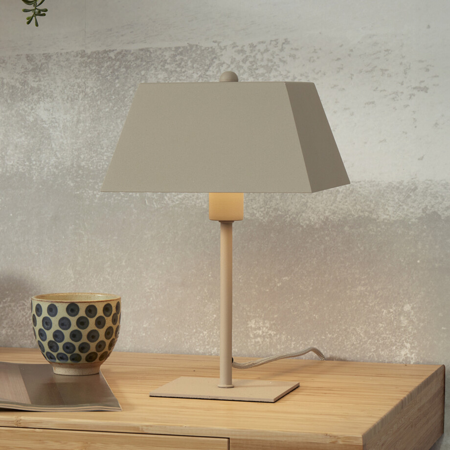 its about RoMi Tafellamp 'Perth' kleur Zand afbeelding 1