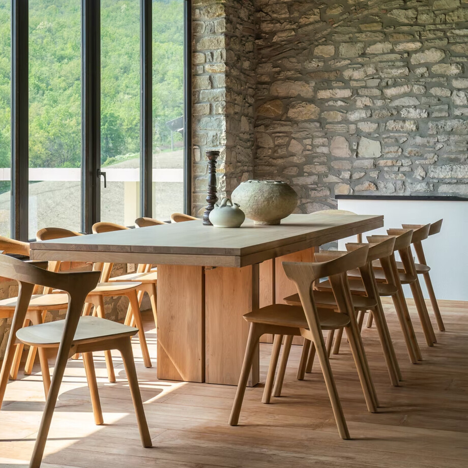 Ethnicraft Uitschuifbare Eettafel 'Double' Geolied Eikenhout, 200/300 x 100cm, kleur Naturel Ethnicraft Uitschuifbare Eettafel 'Double' Geolied Eikenhout, 200/300 x 100cm, kleur Naturel afbeelding 1