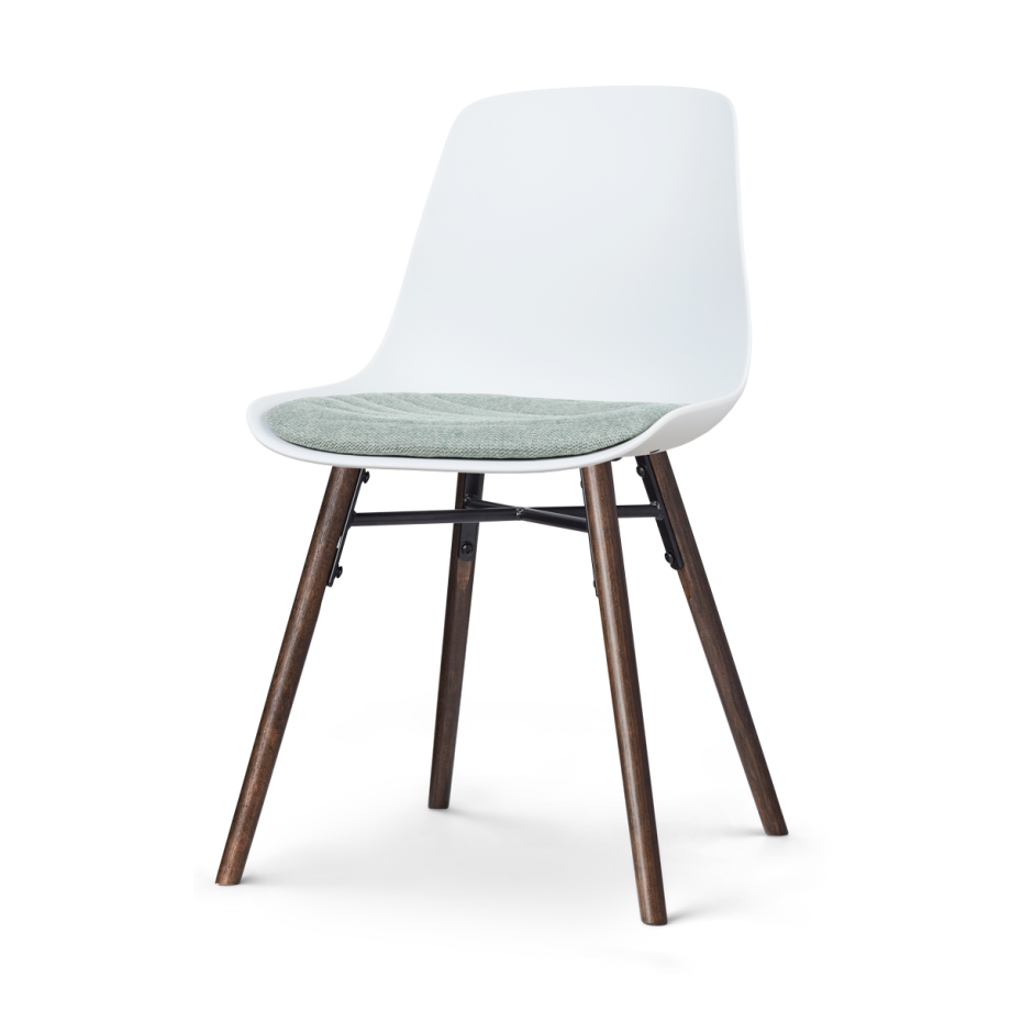 Nena-Liv eetkamerstoel wit met zacht groen zitkussen - walnoot houten onderstel Nena-Liv eetkamerstoel wit met zacht groen zitkussen - walnoot houten onderstel afbeelding 1