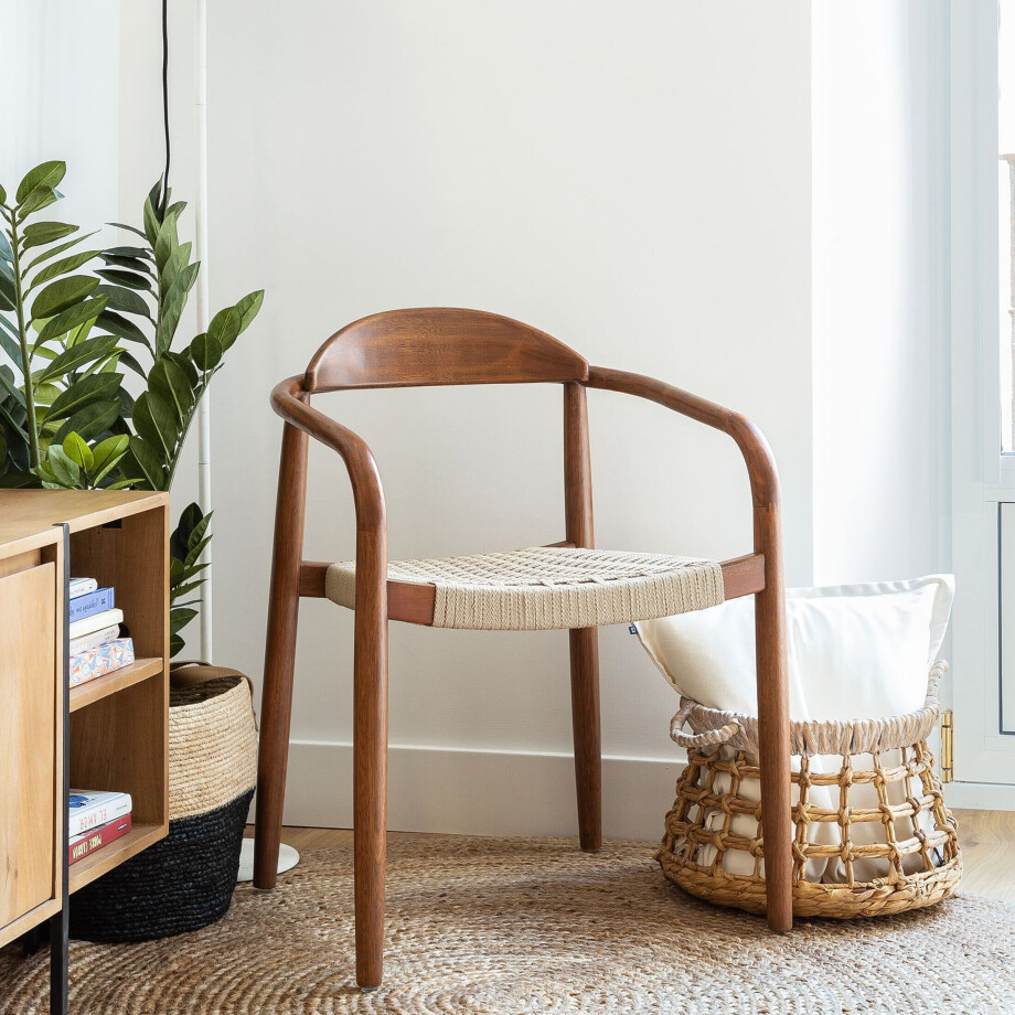 Kave Home Tuin / Eetkamerstoel 'Nina' kleur Beige walnoot Kave Home Tuin / Eetkamerstoel 'Nina' kleur Beige walnoot afbeelding 1