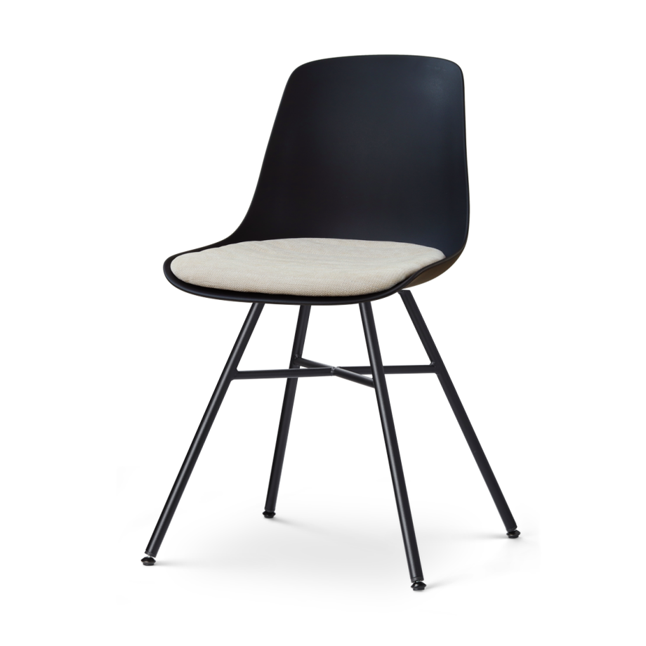 Noa-Liv eetkamerstoel zwart met naturelbeige zitkussen - zwart onderstel afbeelding 1