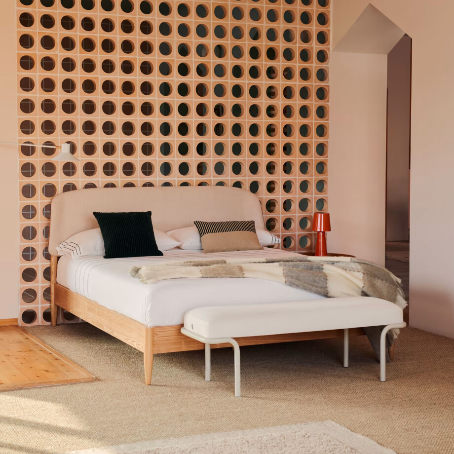 Kave Home Bed 'Octavia' Essenhout, 160 x 200cm afbeelding 1
