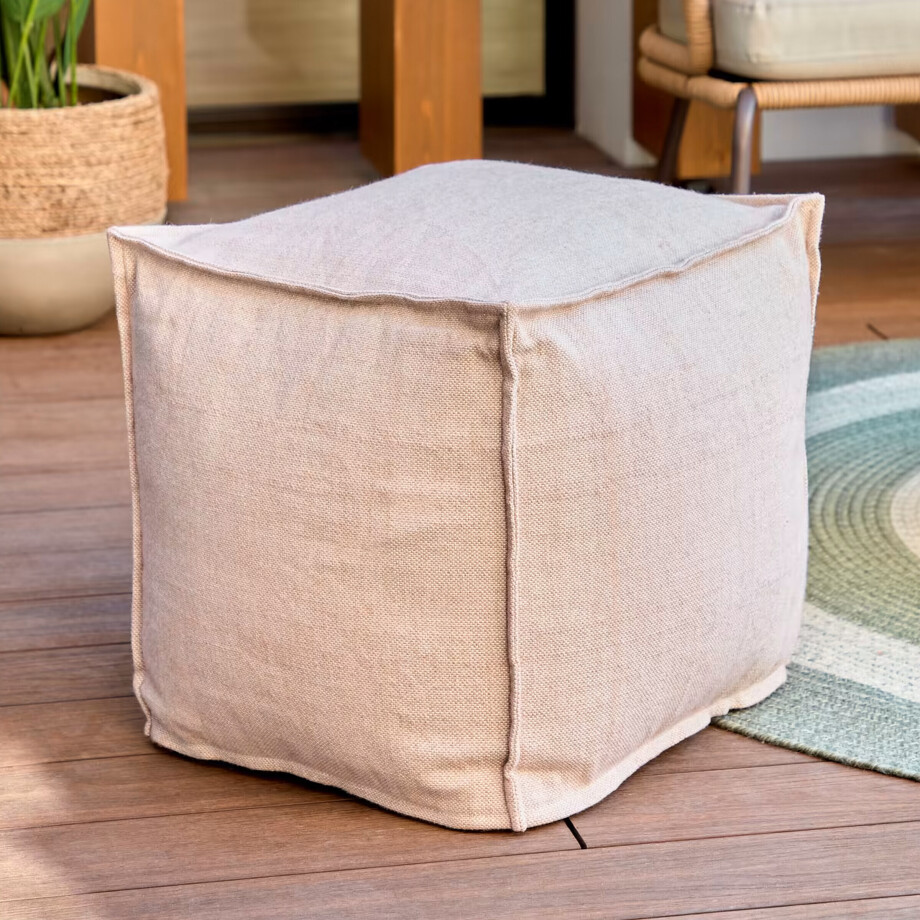 Kave Home Outdoor Poef 'Leeith' PET, kleur Beige afbeelding 1