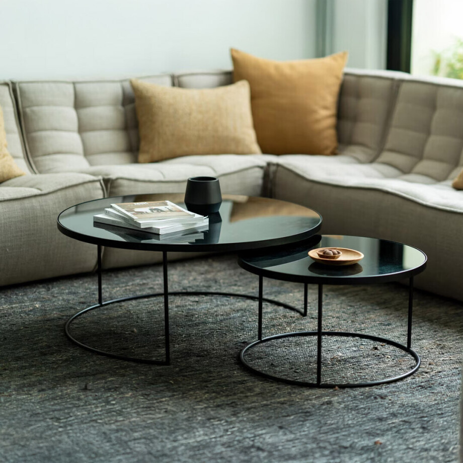 Ethnicraft Ronde Salontafel 'Nesting' Spiegelglas, Set van 2 stuks, kleur Charcoal Ethnicraft Ronde Salontafel 'Nesting' Spiegelglas, Set van 2 stuks, kleur Charcoal afbeelding 1