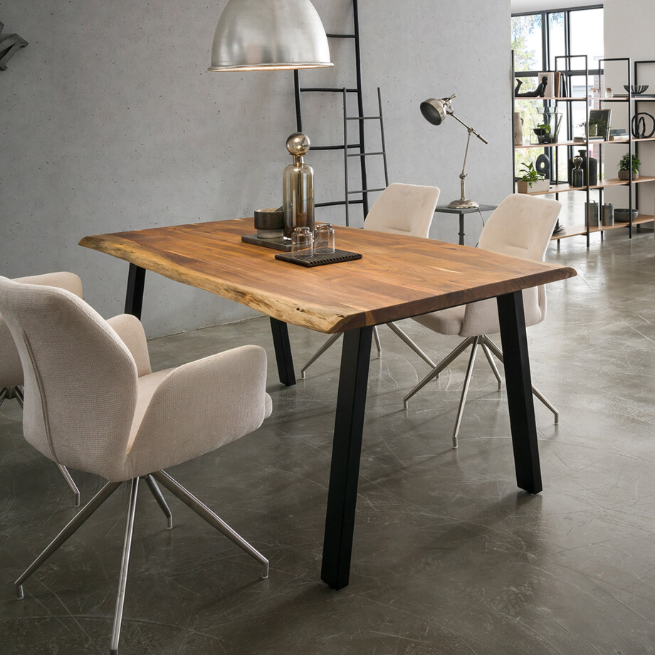 Artistiq Living Eettafel 'Karri' Acaciahout, 240 x 110cm Artistiq Living Eettafel 'Karri' Acaciahout, 240 x 110cm afbeelding