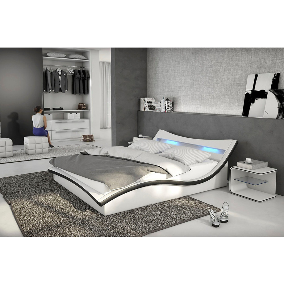 SalesFever Gestoffeerd bed met ledverlichting in het hoofdbord, design bed in een moderne look afbeelding 1