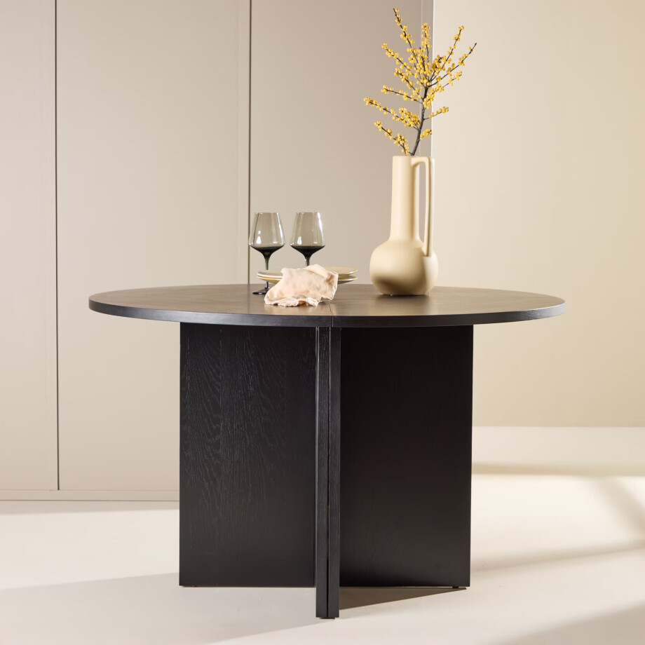 Nohr Uitschuifbare Ronde Eettafel 'Shuree' 120/170 x 120cm, kleur Zwart Nohr Uitschuifbare Ronde Eettafel 'Shuree' 120/170 x 120cm, kleur Zwart afbeelding 1