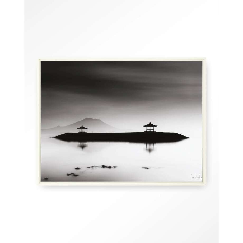 Urban Cotton Wandkleed 'Harmony Bali' 80 x 110cm in Floating Frame - off white Urban Cotton Wandkleed 'Harmony Bali' 80 x 110cm in Floating Frame - off white afbeelding