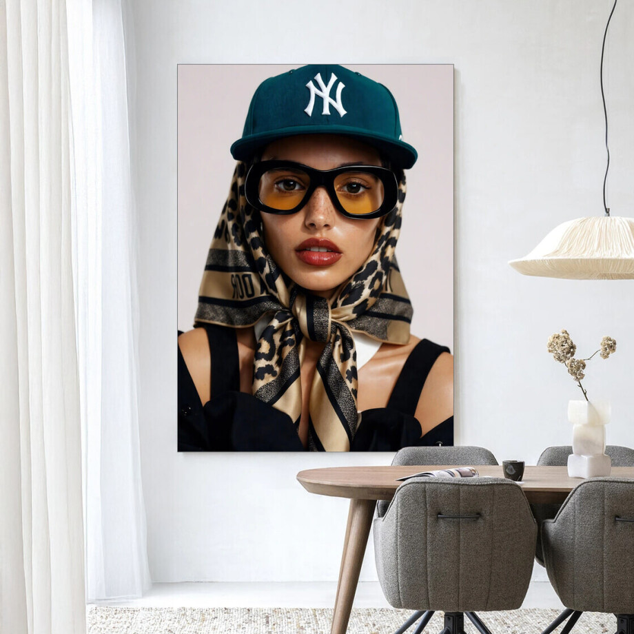 Urban Cotton Wandkleed 'Cool Girl' 110 x 145cm in Frame - black afbeelding 