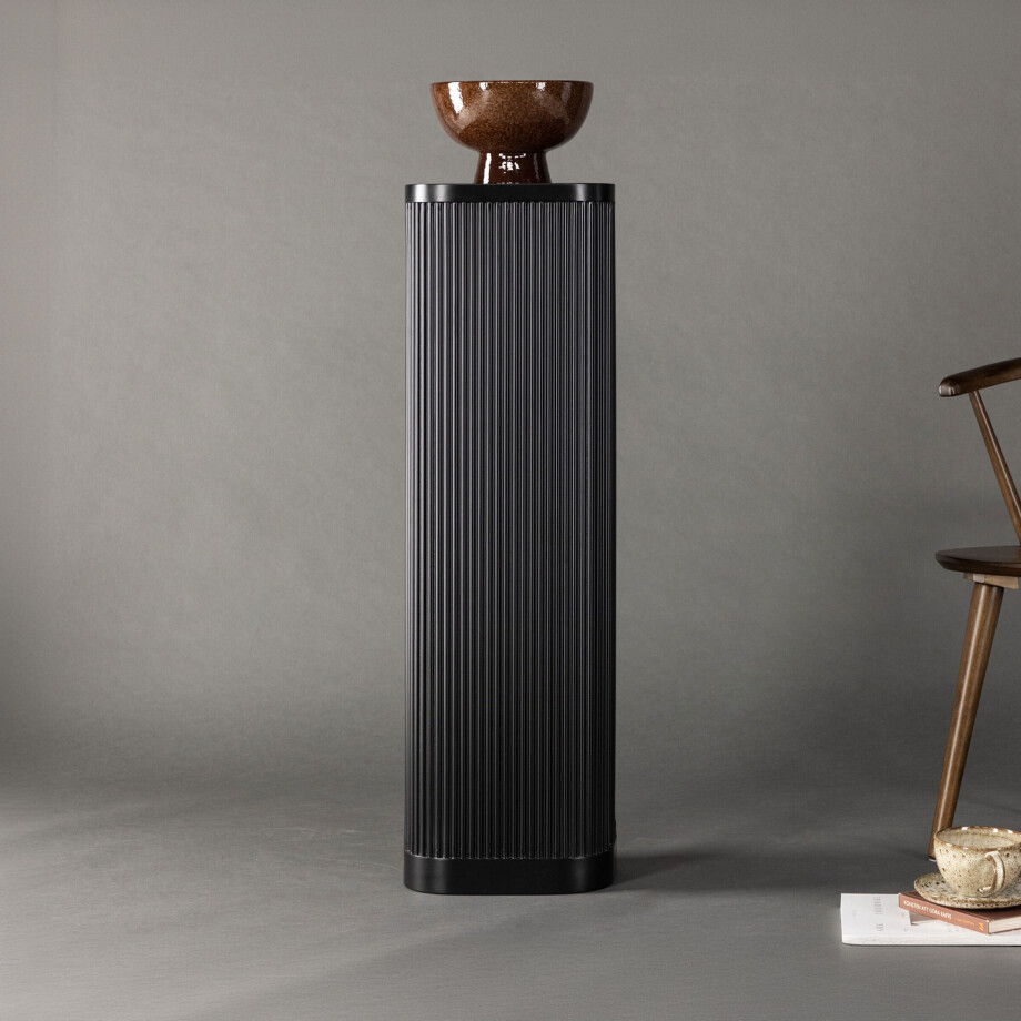 Nohr Zuil 'Mistina' 100cm hoog, kleur Zwart Nohr Zuil 'Mistina' 100cm hoog, kleur Zwart afbeelding 1