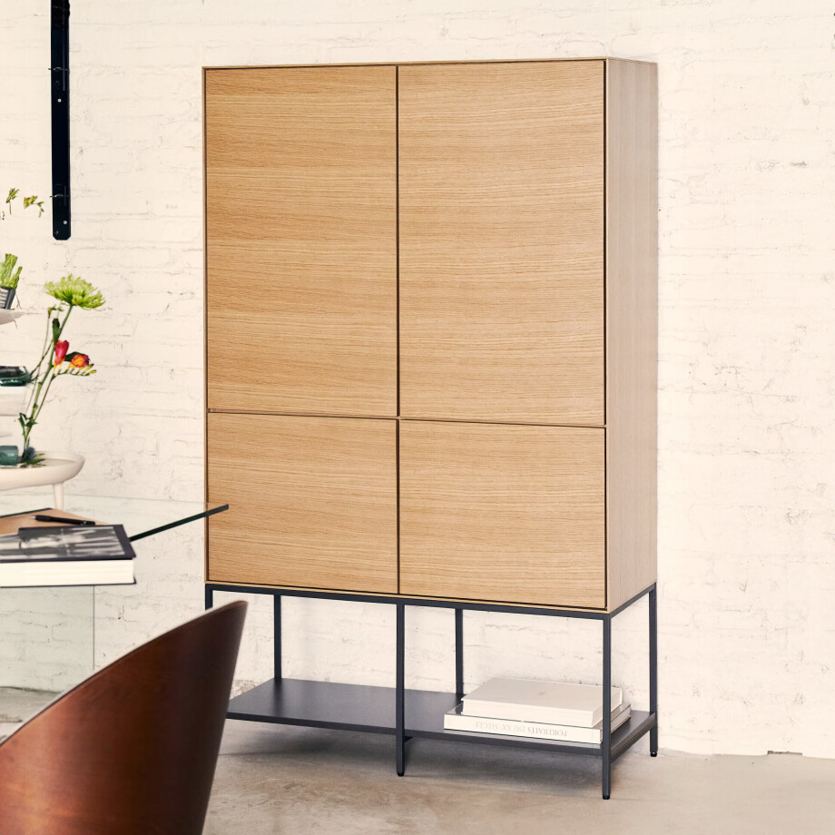 Kave Home Opbergkast 'Vedrana' Eiken, 160 x 98cm Kave Home Opbergkast 'Vedrana' Eiken, 160 x 98cm afbeelding