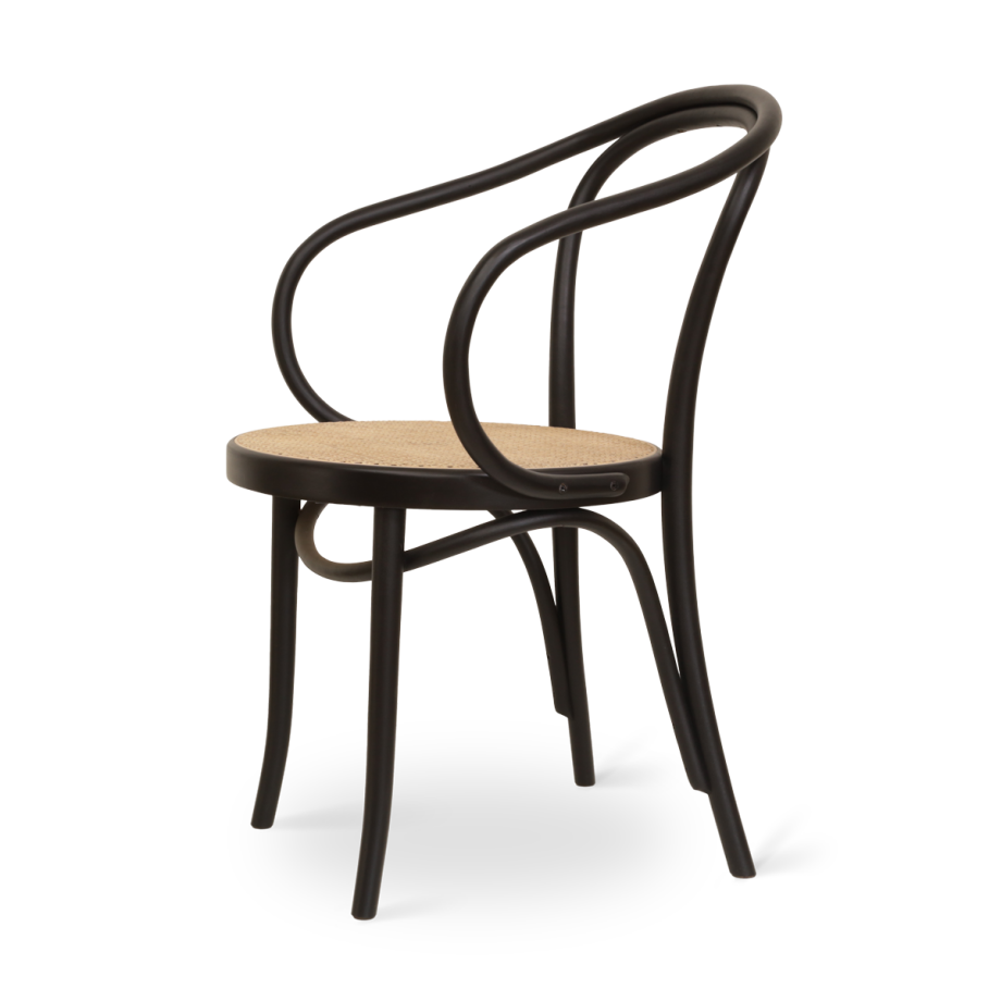 Venice No. 9 houten eetkamerstoel met armleuningen en rotan zitting zwart Venice No. 9 houten eetkamerstoel met armleuningen en rotan zitting zwart afbeelding 1