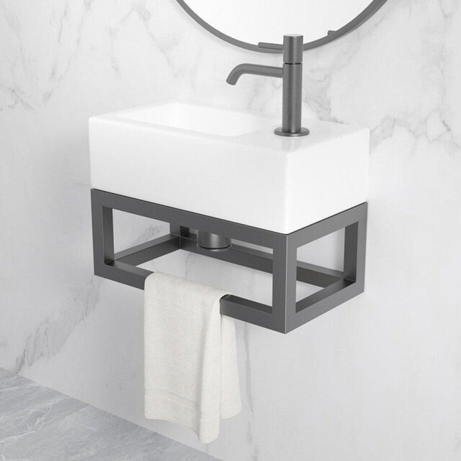 Wiesbaden Nick frame voor fontein 395 x 150 x 215 mm gunmetal 39.3538 Wiesbaden Nick frame voor fontein 395 x 150 x 215 mm gunmetal 39.3538 afbeelding 1