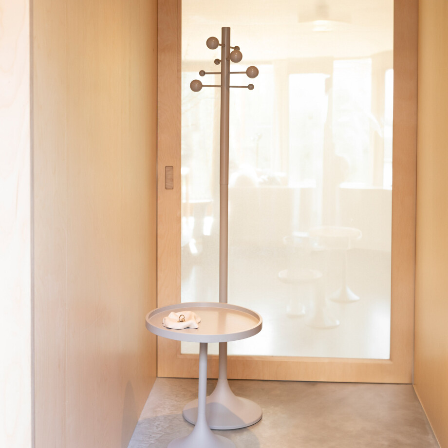 Zuiver Staande Kapstok 'Jason' 175cm hoog, kleur Beige afbeelding 1