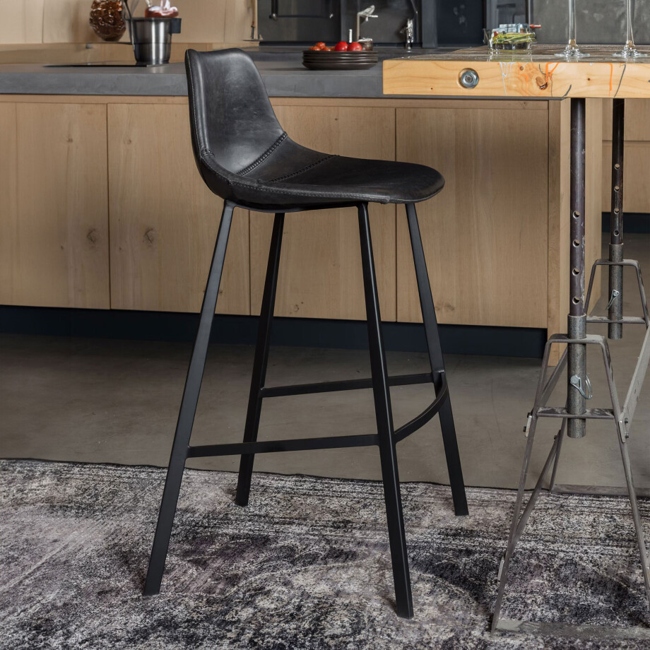 Dutchbone Barkruk 'Franky' PU (zithoogte 65cm), kleur Zwart afbeelding 1