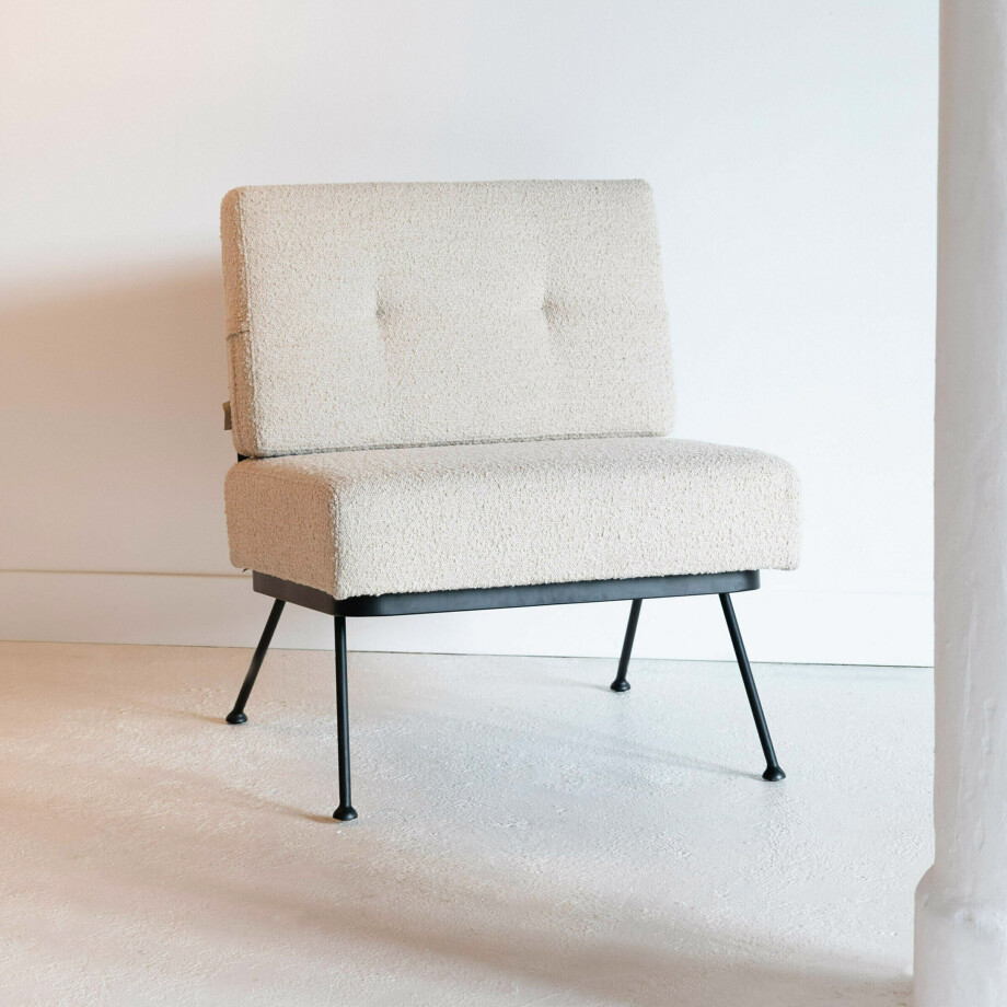 Zuiver Fauteuil 'Bowie' Bouclé, kleur Naturel afbeelding 1