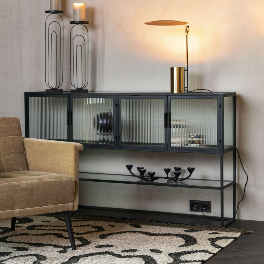 Dutchbone Dressoir 'Boli' Glas en metaal, 150cm Dutchbone Dressoir 'Boli' Glas en metaal, 150cm afbeelding