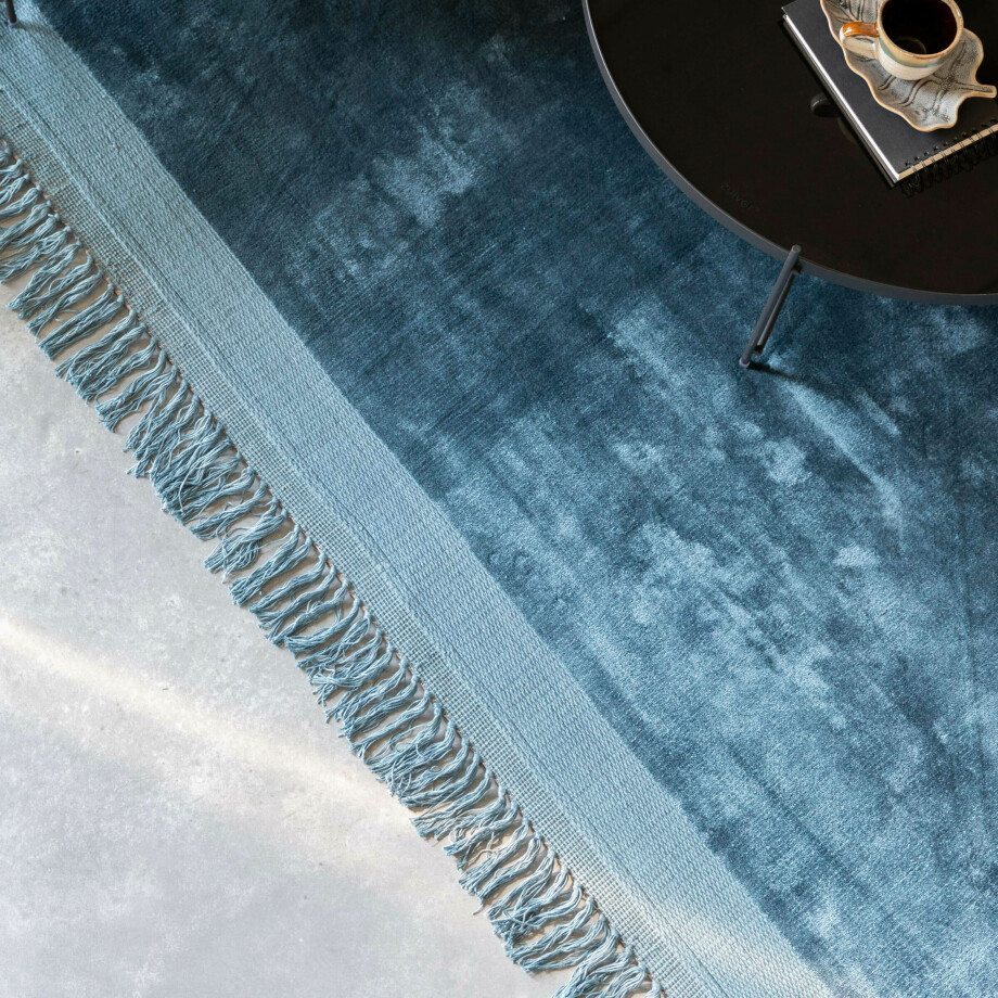 Zuiver Vloerkleed 'Blink' 170 x 240cm, kleur Blauw Zuiver Vloerkleed 'Blink' 170 x 240cm, kleur Blauw afbeelding 1