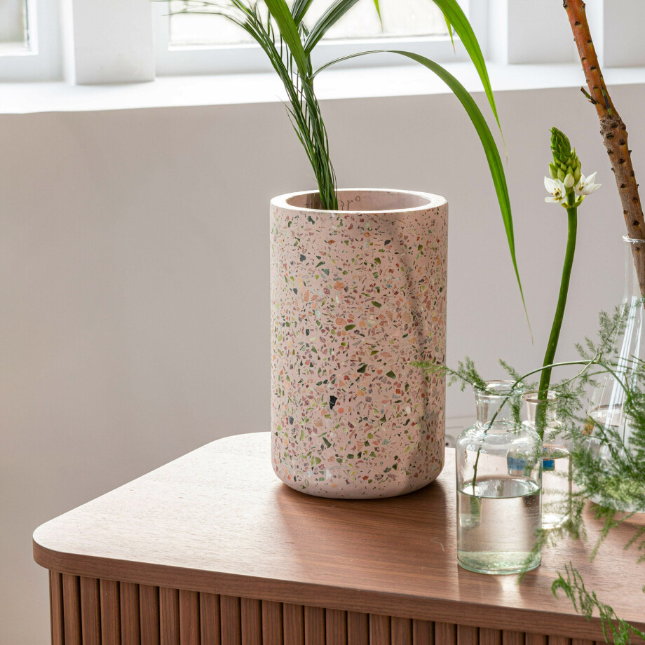 Zuiver Vaas 'Fajen' Terrazzo, 25cm hoog, kleur Roze afbeelding 1
