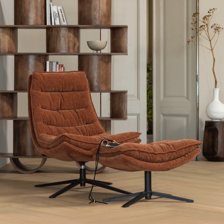 WOOOD Draaifauteuil 'Kube' Met hocker, kleur Bruin afbeelding 1