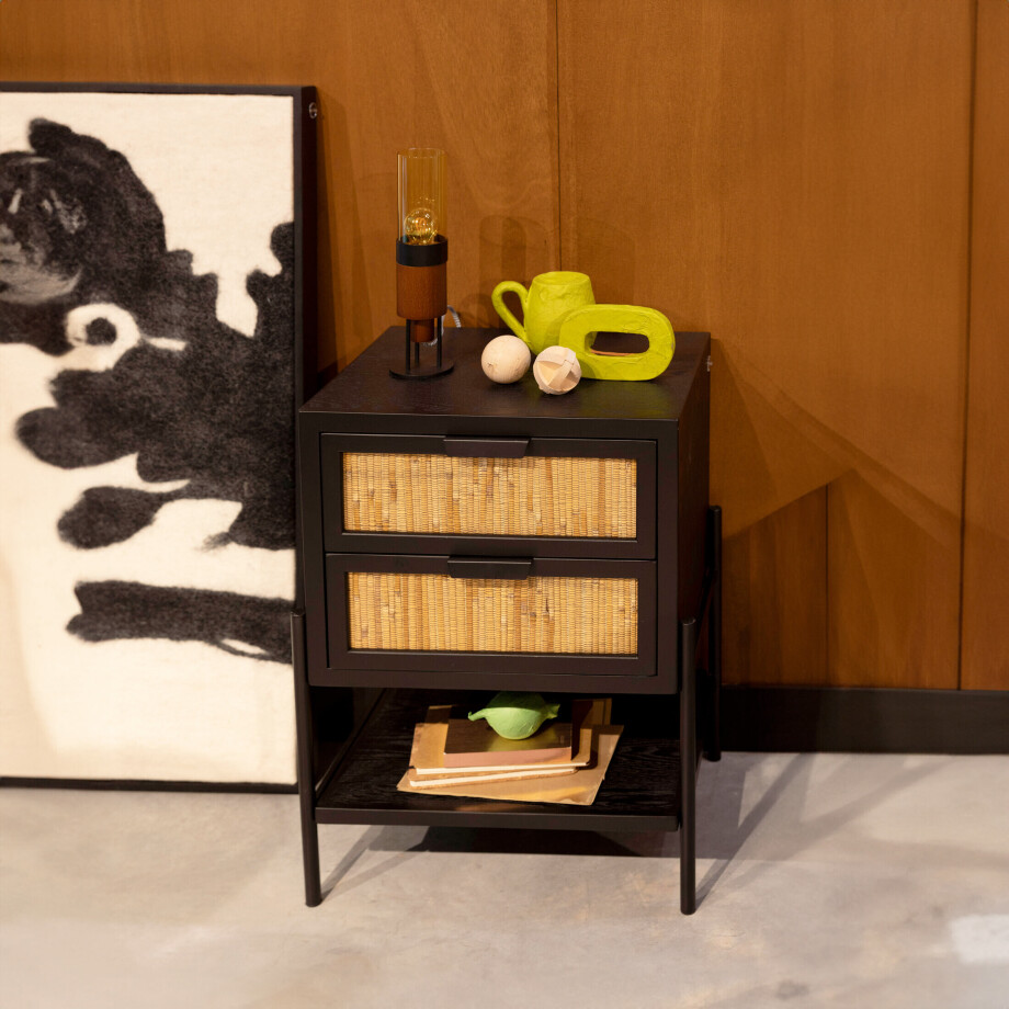 Dutchbone Nachtkastje 'Yasu' Rattan, 45 x 35cm, kleur Zwart Dutchbone Nachtkastje 'Yasu' Rattan, 45 x 35cm, kleur Zwart afbeelding 1