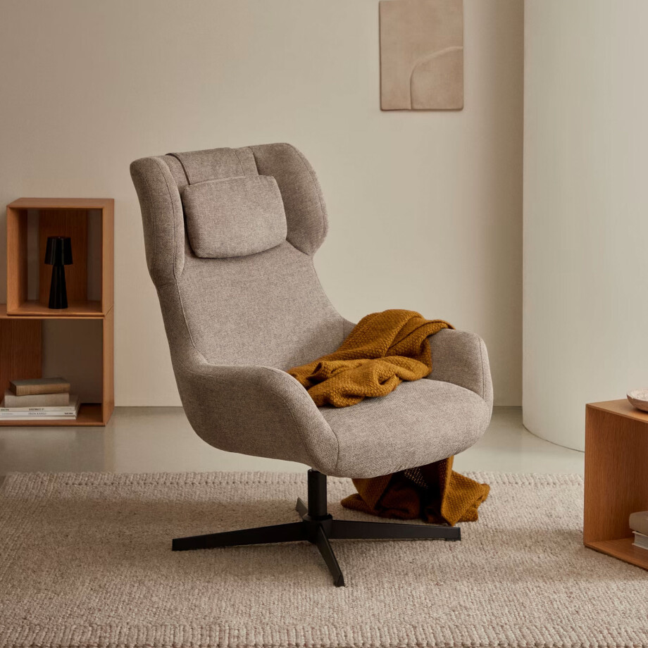 Kave Home Draaifauteuil 'Zalina' kleur Bruin Kave Home Draaifauteuil 'Zalina' kleur Bruin afbeelding 1