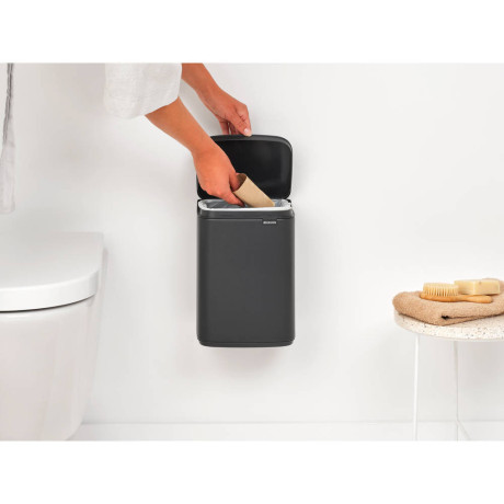 Brabantia Bo afvalemmer 4L met kunststof binnenemmer - Mineral Infinite Grey afbeelding2 - 1