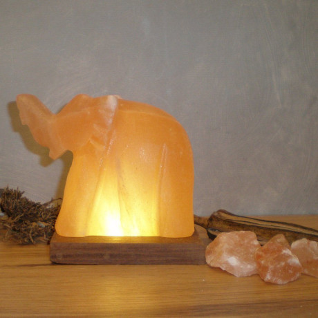 HIMALAYA SALT DREAMS Zoutkristal-tafellamp Olifant Met de hand gemaakt van zoutkristal - iedere steen uniek, H: ca.11 cm (1 stuk) afbeelding2 - 1