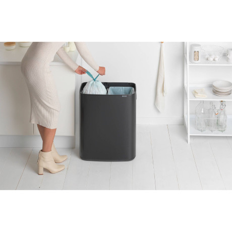 Brabantia Bo Touch Bin prullenbak - 2 x 30 l - Matt Black afbeelding3 - 1