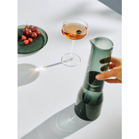 Iittala Karaf Essence - Donkergrijs - 1 liter afbeelding3 - 1