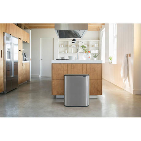 Brabantia Bo Touch Bin afvalemmer 60L met kunststof binnenemmer - Matt Steel Fingerprint Proof afbeelding3 - 1