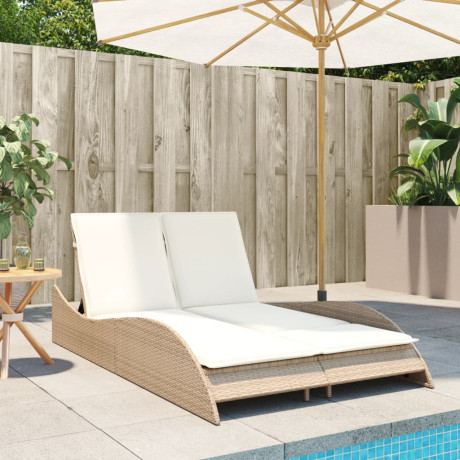 vidaXL Ligbed met kussens 114x205x73 cm poly rattan beige afbeelding3 - 1