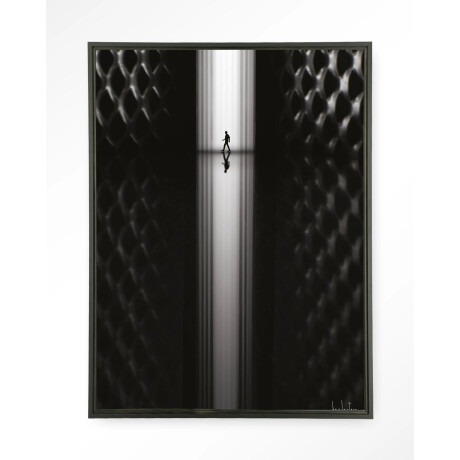 Urban Cotton Wandkleed 'Passing' 145 x 190cm in Floating Frame - black