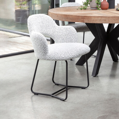 MUST Living Eetkamerstoel 'Vista' Bouclé, kleur Lichtgrijs