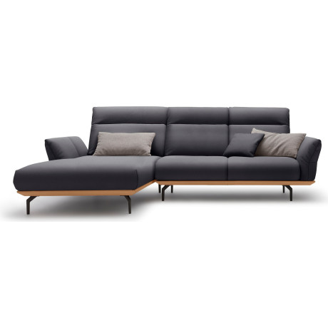 Hülsta Sofa Hoekbank Hs.460 Sokkel in eiken, gegoten aluminium poten in umbra grijs, breedte 298 cm