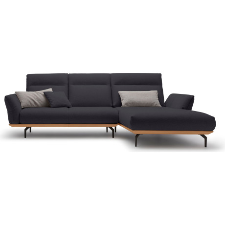 Hülsta Sofa Hoekbank Hs.460 Sokkel in eiken, gegoten aluminium poten in umbra grijs, breedte 298 cm