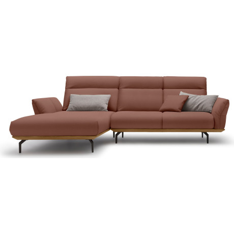 Hülsta Sofa Hoekbank Hs.460 Sokkel in walnotenhout, onderstel in umbra grijs, breedte 298 cm