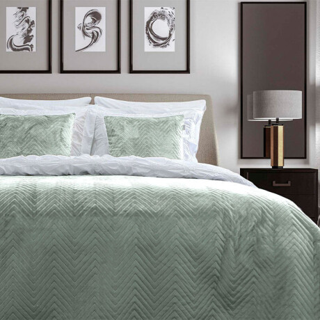 Bedsprei Madeline - Groen - 180x260cm Van Zo!Home Microvezel - Dekbed-Discounter.nl