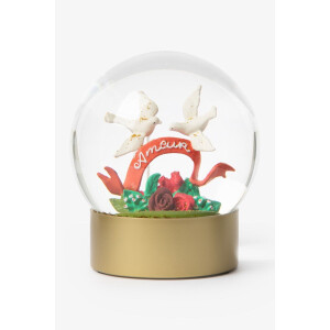 Glazen sneeuwbol met kerst duifjes