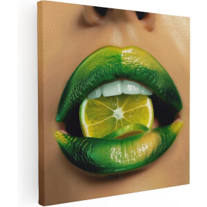 Artaza Canvas Schilderij Vrouwenlippen met een Schijfje Limoen - 70x70 cm - Wanddecoratie Woonkamer - Schilderijen - Muurdecoratie