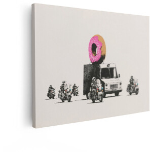 Artaza Canvas Schilderij Banksy Sale Ends - 120x90 cm - Wanddecoratie Donut Vrachtwagen - Muurdecoratie Politie Motor - Graffiti Popart Roze