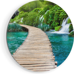 Artaza Dibond Muurcirkel - Houten Pad Op Het Water Bij De Watervallen - Ø 90 cm - Groot - Wandcirkel - Rond Schilderij - Voor Binnen en Buiten
