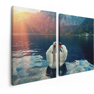 Artaza Canvas Schilderij Tweeluik Zwaan op het Water in de Bergen - 120x80 cm - Wanddecoratie Woonkamer - Schilderijen - Muurdecoratie