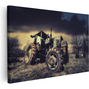 Artaza Canvas Schilderij Oude Tractor op het Grasveld - Trekker - 90x60 cm - Wanddecoratie Woonkamer - Schilderijen - Muurdecoratie