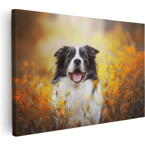 Artaza Canvas Schilderij Blije Hond Tussen De Bloemen - 60x40 - Foto Op Canvas - Canvas Print