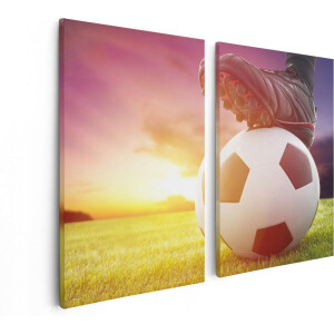 Artaza Canvas Schilderij Tweeluik Klassieke Voetbal Aftrap Met Zonsondergang - 80x60 - Foto Op Canvas - Canvas Print
