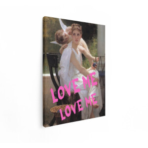 Artaza Canvas Schilderij Klassieke Schilderkunst met Cupido en Vrouw - met Moderne Tekst 'Love Me' - 30x40 cm - Klein - Wanddecoratie Woonkamer - Schilderijen - Muurdecoratie