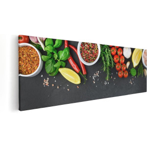 Artaza Canvas Schilderij Kruiden Met Groenten Op Een Zwarte Plaat - 90x30 cm - Wanddecoratie Woonkamer - Schilderijen - Muurdecoratie